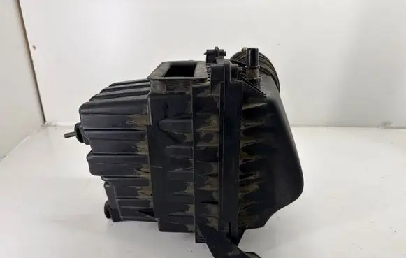 Chrysler Pacifica Air filter box 68188641AB 68188641