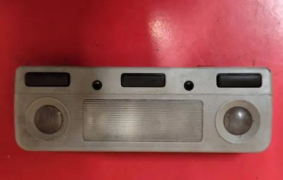 BMW 5 E39 Front seat light 8369511