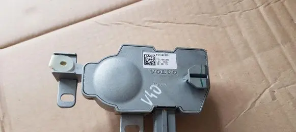 Volvo V40 Steering wheel lock 