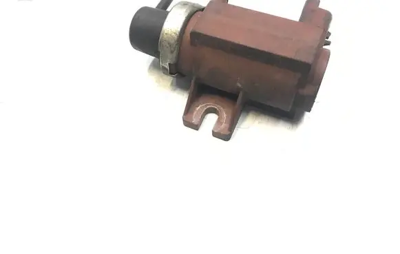Peugeot 207 Turbo solenoid valve 9652570180