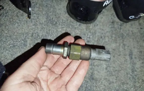 Audi TT Mk1 Oil pressure sensor 1J0919081