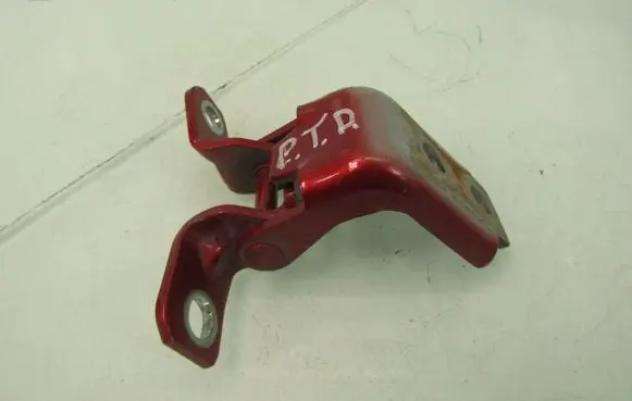 Mazda 3 Rear door lower hinge