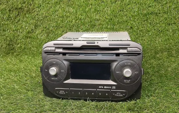 KIA Picanto Radio/CD/DVD/GPS head unit 961701Y201 961701Y201MB2