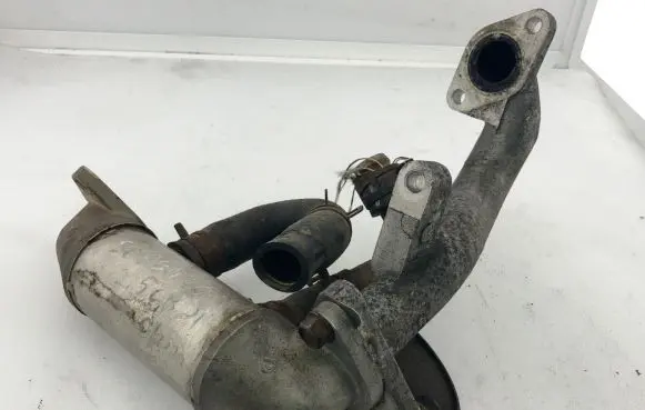 KIA Sorento EGR valve cooler 4A101