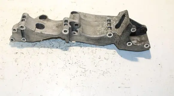 Volkswagen Sharan Generator/alternator bracket 06A903143P