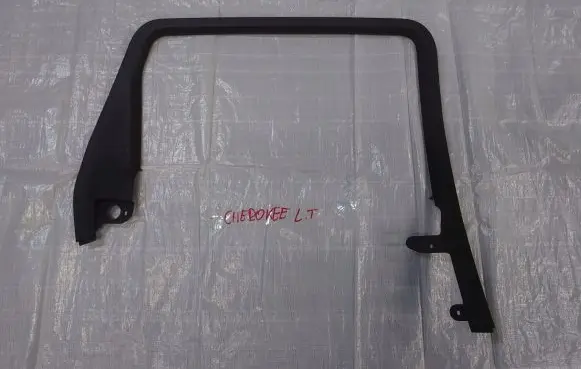 Jeep Cherokee Rear door window/glass frame 