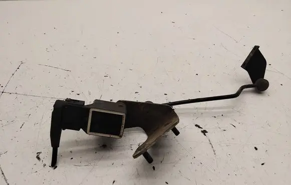 Mercedes-Benz E W211 Air suspension front height level sensor A0105427717