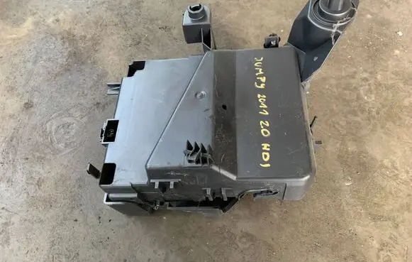 Citroen Jumpy Fuse box cover 1400582880