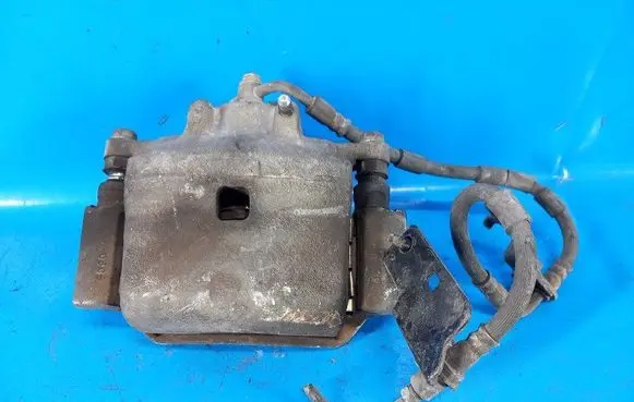 Mazda 6 Front brake caliper GPZB3399ZD