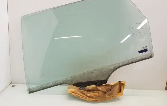 Honda Civic Rear door window glass 43R000464