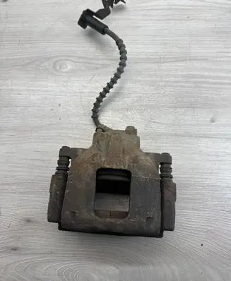 Chrysler Grand Voyager V Front brake caliper