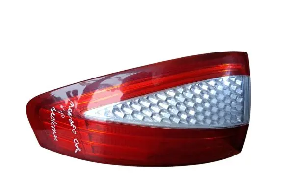 Ford Mondeo MK IV Rear/tail lights 7S7113405A