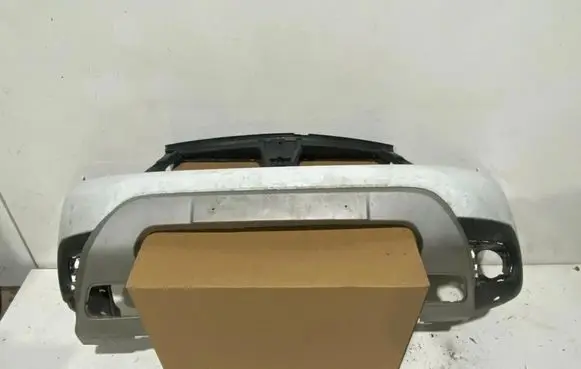 Dacia Duster II Front bumper 620221776R