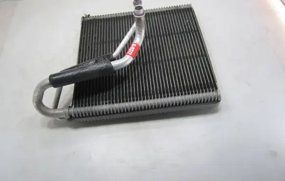 Volkswagen Golf VII Air conditioning (A/C) radiator (interior) 
