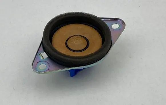 Toyota Prius+ (ZVW40) Panel speaker 8616047070 G15422C2