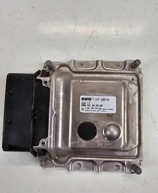 BMW 5 F10 F11 Reducing agents exhaust control unit 7377299 002000000 0281030578