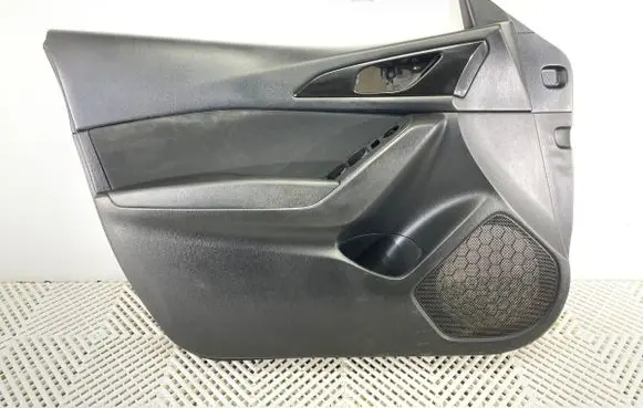 Mazda 3 II Front door card panel trim