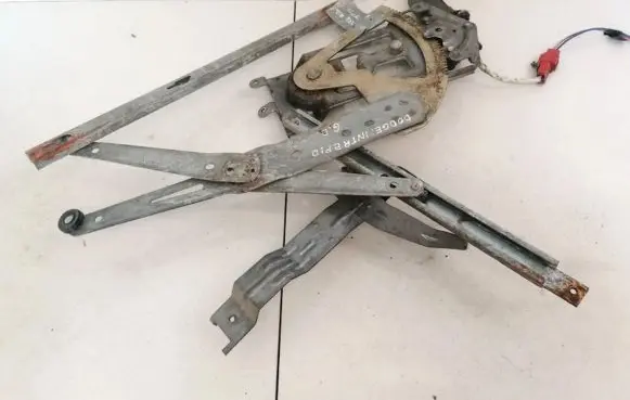 Chrysler Vision Sliding door window regulator with motor