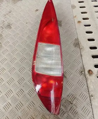 Ford Mondeo Mk III Rear/tail lights
