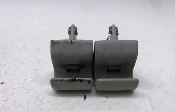 Hyundai i40 Sun visor clip/hook/bracket 