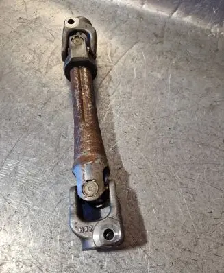 Volkswagen Polo V 6R Steering column universal joint