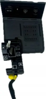 Hyundai Sonata DN8 USB socket connector 84630L0100
