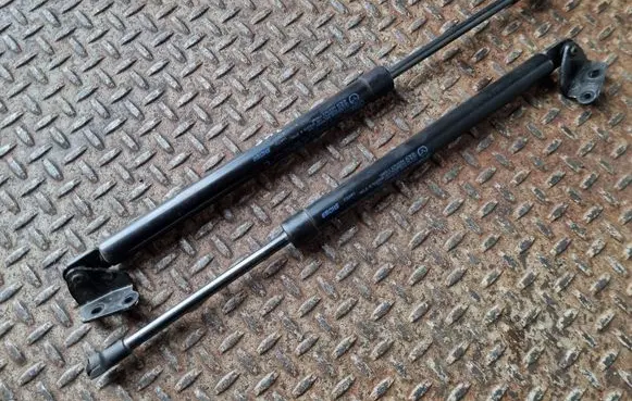 Mazda CX-5 Tailgate/trunk strut/damper 14A05C2 14A07C2