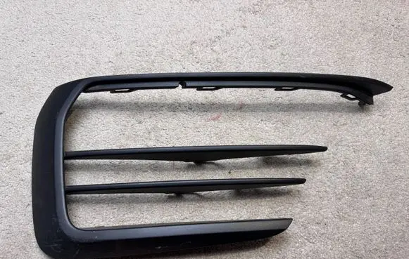 Volkswagen Golf VII Front fog light trim/grill 5G0853665P