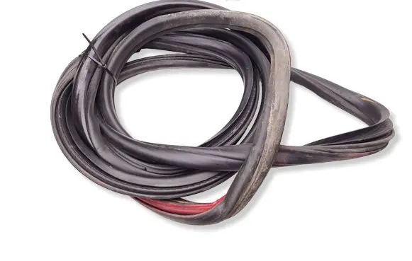 Volkswagen Crafter Front door rubber seal 
