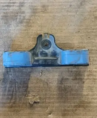 Muffler mount bracket/holder