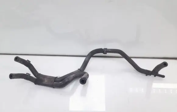 Volkswagen Jetta V Fuel line/pipe/hose 