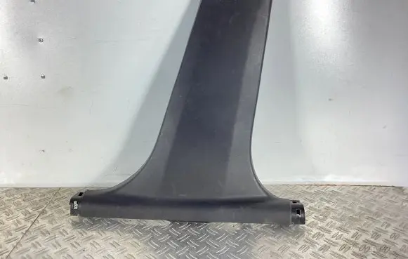 Honda Accord (B) pillar trim (bottom) 84121TL0G01020