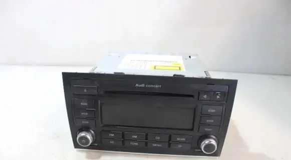 Audi A4 S4 B7 8E 8H Radio/GPS head unit trim 