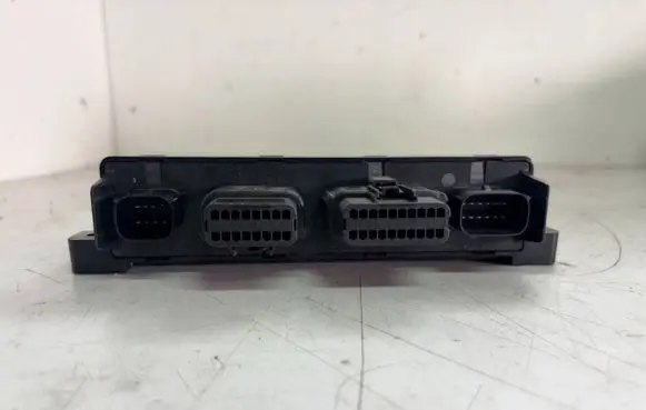 Land Rover Range Rover Velar AHM trailer towing control unit/module JK8M19H544BG A0779G01P 10008158