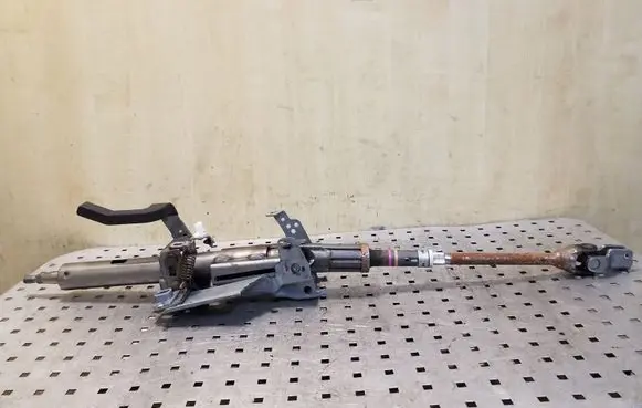 Mitsubishi Outlander Steering wheel axle