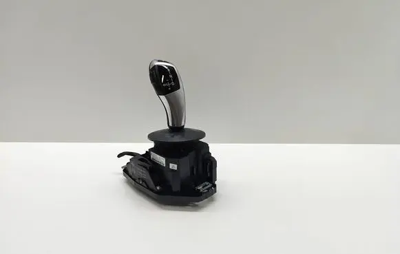 BMW 5 E60 E61 Gear shifter/selector 7577598 757759801 9159750