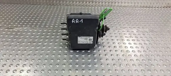 Audi A4 S4 B8 8K ABS Pump 8K0614517GF 8K0907379CG