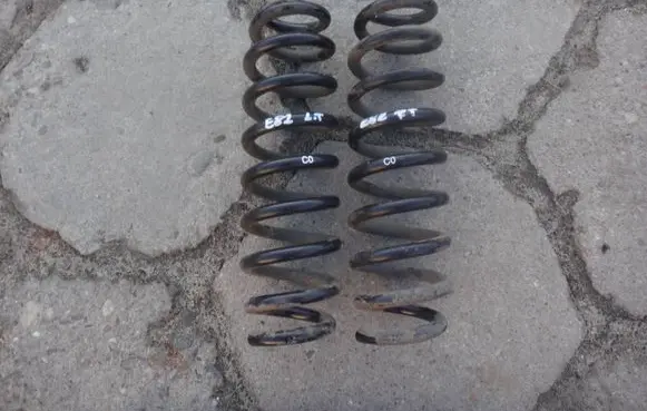 BMW 1 E81 E87 Set of springs and shock absorbers (Front and rear) 