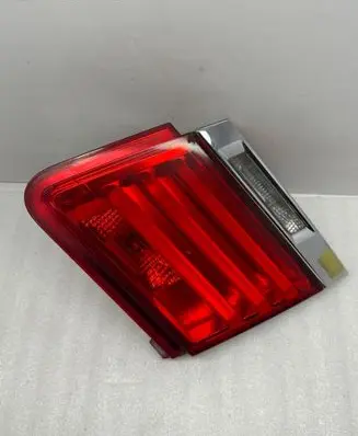 BMW 7 F01 F02 F03 F04 Tailgate rear/tail lights 7182206 HKF01T2RH