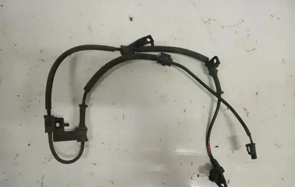 KIA Soul ABS brake wheel speed sensor 95671-2K000