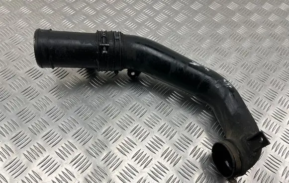 Intercooler hose/pipe