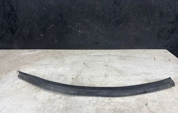 Mercedes-Benz C W204 Engine compartment rubber A2046280198