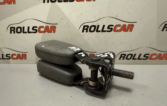 Volvo S80 Rear seatbelt buckle 