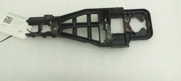 Jeep Grand Cherokee Front door exterior handle/bracket 04589887AD