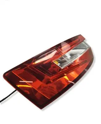 Skoda Superb B8 (3V) Rear/tail lights 3V5945207 00195129 00197221