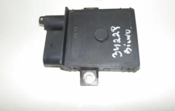 Mercedes-Benz S W221 Glow plug pre-heat relay A6421532079
