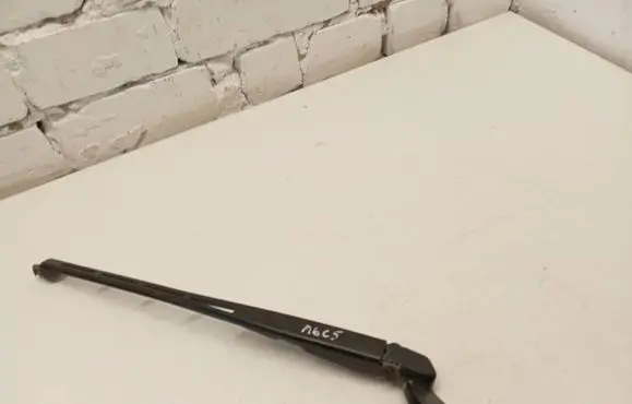Audi A6 S6 C5 4B Front wiper blade arm 4B1955407D