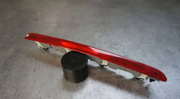 BMW 1 F20 F21 Third/center stoplight 7241551