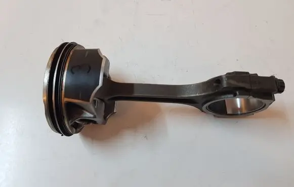 Ford Mustang VI Piston with connecting rod JR3E0K100AD JR3EOK100AD