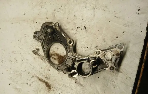Mercedes-Benz E W211 other engine part A6110160206